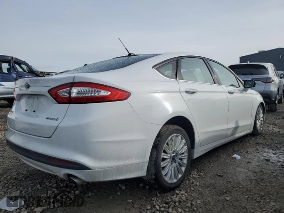 2014 Ford Fusion SE Hybrid with VIN 3FA6P0LUXER379123, listed as a Copart auction lot 45771445 with 180,393 mi miles and Salvage title. Bid and sale history available at DreamBid. Image 3.