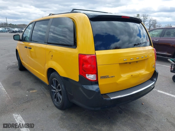 2018 Dodge Grand Caravan GT with VIN 2C4RDGEG5JR343548, listed as a IAAI auction lot 42053156 with 155,798 mi miles. Bid and sale history available at carsss.com. Image 3.
