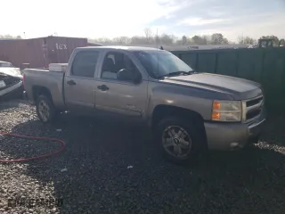 2007 Chevrolet Silverado 1500 LTZ with VIN 2GCEC13J771688696, listed as a Copart auction lot 50924145 with 221,805 mi miles and Salvage Title. Bid and sale history available at carsss.com. Image 4.