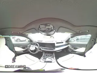 2024 BMW i5 eDrive40 z VIN WBY33FK03RCR93119, wystawiony jako Copart lot #76124194 z przebiegiem Nie podano mil oraz Szkody całkowita. Historia ofert i sprzedaży dostępna na DreamBid. Obrazek 13.