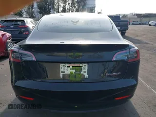 2023 Tesla Model 3 Performance z VIN 5YJ3E1EC3PF716085, wystawiony jako IAAI lot #41911684 z przebiegiem 45 184 mil mil oraz . Historia ofert i sprzedaży dostępna na DreamBid. Obrazek 17.