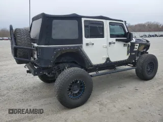 2014 Jeep Wrangler Unlimited Sport with VIN 1C4BJWDG1EL251390, listed as a Copart auction lot 48372535 with 86,611 mi miles and Salvage Title. Bid and sale history available at carsss.com. Image 3.