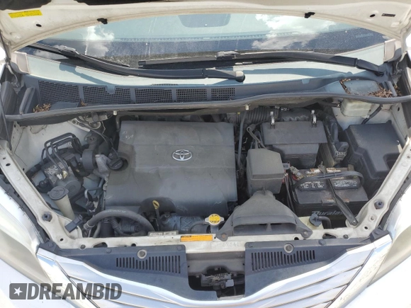 2015 Toyota Sienna XLE with VIN 5TDYK3DC0FS543020, listed as a Copart auction lot 61479225 with 221,814 mi miles and Salvage title. Bid and sale history available at DreamBid. Image 12.