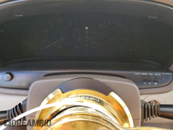 1997 Lexus SC 300 z VIN JT8CD32Z1V0040141, wystawiony jako Copart lot #85372924 z przebiegiem Nie podano mil oraz Szkody całkowita. Historia ofert i sprzedaży dostępna na DreamBid. Obrazek 9.