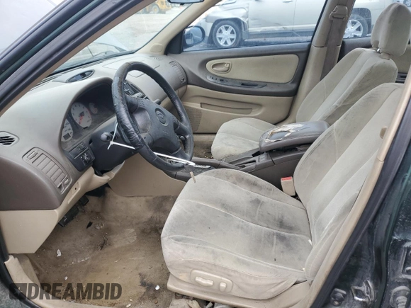 2000 Nissan Maxima GXE z VIN JN1CA31D7YT522165, wystawiony jako Copart lot #47566965 z przebiegiem 336 529 mil mil oraz Czysty tytuł • Clean title. Historia ofert i sprzedaży dostępna na DreamBid. Obrazek 7.
