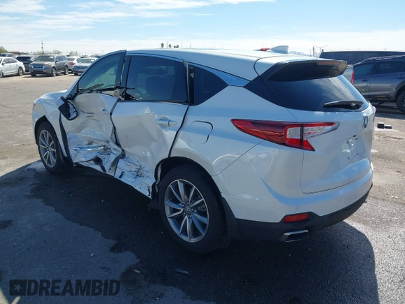 2024 Acura RDX Technology with VIN 5J8TC2H54RL026193, listed as a IAAI auction lot 41640830 with 4,586 mi miles and . Bid and sale history available at carsss.com. Image 3.