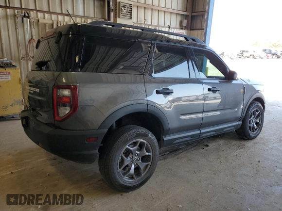2023 Ford Bronco Sport Badlands z VIN 3FMCR9D92PRE24754, wystawiony jako Copart lot #52708375 z przebiegiem 28 807 mil mil oraz Szkoda całkowita • Salvage title. Historia ofert i sprzedaży dostępna na DreamBid. Obrazek 3.