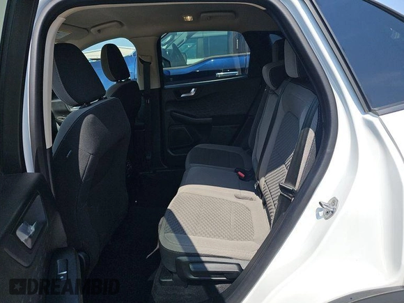 2020 Ford Escape SE with VIN 1FMCU9G60LUC47298, listed as a IAAI auction lot 42573178 with 68,095 mi miles and . Bid and sale history available at DreamBid. Image 3.