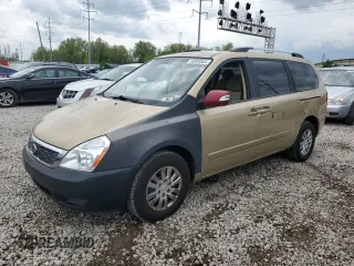 2011 Kia Sedona LX with VIN KNDMG4C71B6409718, listed as a Copart auction lot 55309365 with 307,610 mi miles and Salvage Title. Bid and sale history available at carsss.com. Image 1.