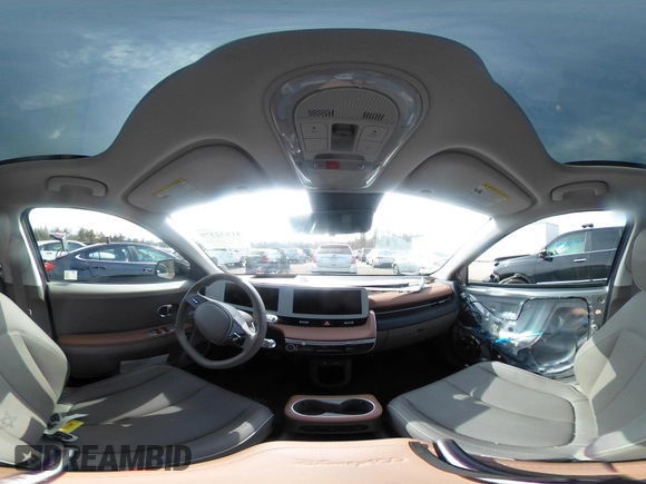 2024 Hyundai Ioniq 5 Limited z VIN KM8KRDDF6RU276804, wystawiony jako IAAI lot #41832379 z przebiegiem 4 561 mil mil oraz . Historia ofert i sprzedaży dostępna na DreamBid. Obrazek 21.