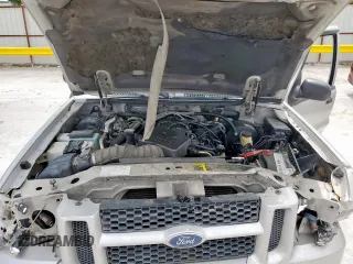 2005 Ford Explorer Sport Trac XLS с VIN 1FMZU67K05UB52118, выставлен на аукционе Copart как лот 62167135 с пробегом 222 390 миль миль и Списание • Salvage title. История ставок и продаж доступна на DreamBid. Изображение 11.
