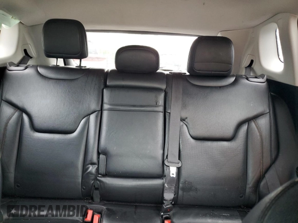 2019 Jeep Compass Limited z VIN 3C4NJCCB9KT664241, wystawiony jako Copart lot #50925025 z przebiegiem 132 986 mil mil oraz Szkoda całkowita • Salvage title. Historia ofert i sprzedaży dostępna na DreamBid. Obrazek 10.