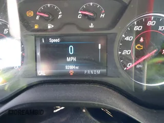 2017 Chevrolet Camaro 1LT z VIN 1G1FB1RS2H0158584, wystawiony jako IAAI lot #40488502 z przebiegiem 92 684 mil mil oraz . Historia ofert i sprzedaży dostępna na DreamBid. Obrazek 7.