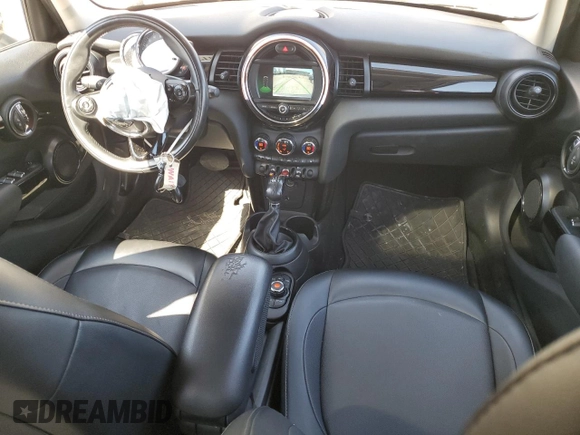 2019 MINI Hardtop 4 Door Cooper with VIN WMWXU1C52K2J02579, listed as a Copart auction lot 53507295 with 94,350 mi miles and Salvage Title. Bid and sale history available at DreamBid. Image 8.