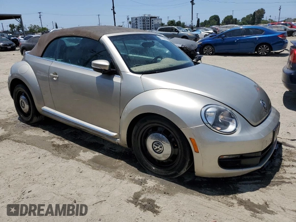 2014 Volkswagen Beetle 1.8T with VIN 3VW517AT9EM820812, listed as a Copart auction lot 61730685 with 85,571 mi miles and Clean title. Bid and sale history available at DreamBid. Image 4.