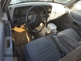 1994 Ford Explorer Eddie Bauer z VIN 1FMDU34X4RUE80513, wystawiony jako Copart lot #80094394 z przebiegiem 293 609 mil mil oraz Szkoda całkowita • Salvage title. Historia ofert i sprzedaży dostępna na DreamBid. Obrazek 8.