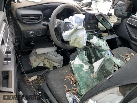 2022 Ford Explorer with VIN 1FM5K8AC2NGA43062, listed as a Copart auction lot 53812615 with Not provided miles and Salvage title. Bid and sale history available at DreamBid. Image 8.