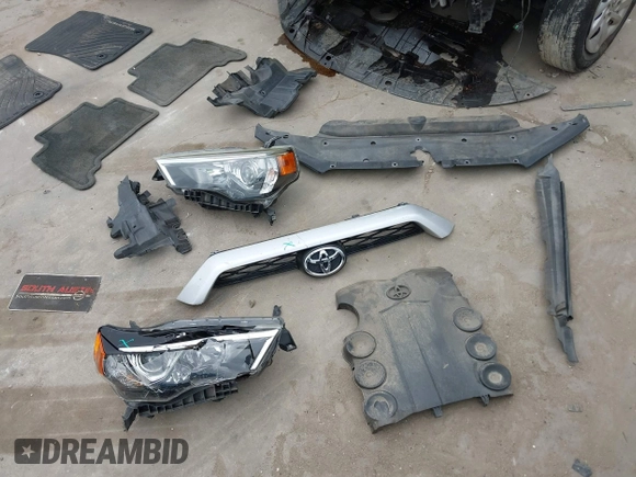 2017 Toyota 4Runner SR5 z VIN JTEBU5JR3H5427660, wystawiony jako IAAI lot #42477925 z przebiegiem 95 815 mil mil oraz . Historia ofert i sprzedaży dostępna na DreamBid. Obrazek 12.