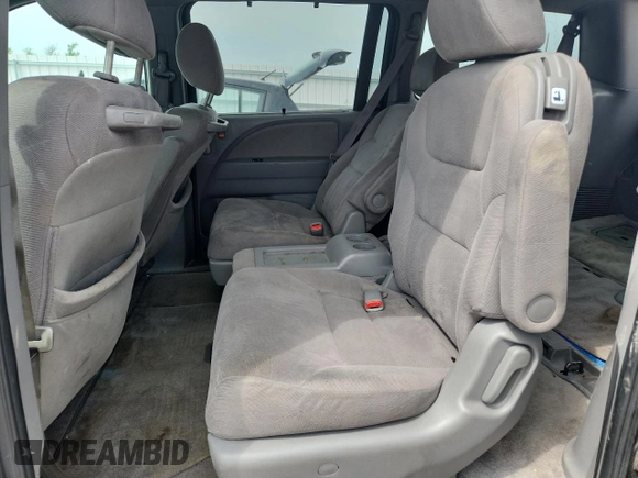 2010 Honda Odyssey EX z VIN 5FNRL3H40AB113165, wystawiony jako Copart lot #59982835 z przebiegiem 206 045 mil mil oraz Nie do naprawy • Non repairable. Historia ofert i sprzedaży dostępna na DreamBid. Obrazek 11.
