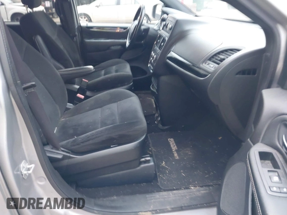 2016 Dodge Grand Caravan SE with VIN 2C4RDGBG1GR401894, listed as a IAAI auction lot 41519412 with 198,444 mi miles and . Bid and sale history available at DreamBid. Image 5.