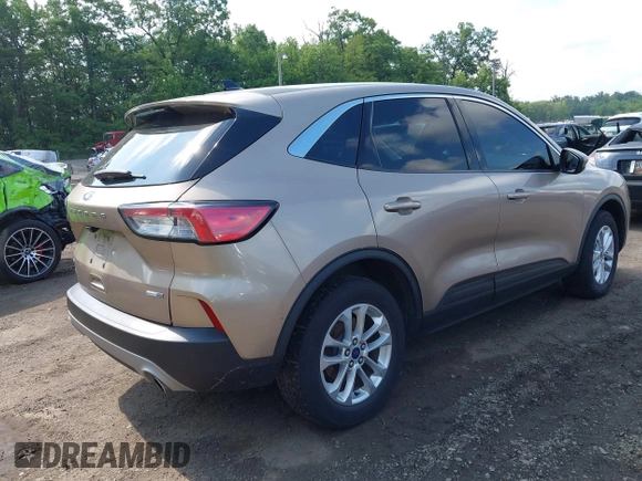 2020 Ford Escape SE с VIN 1FMCU9G67LUA94600, выставлен на аукционе IAAI как лот 42352070 с пробегом 8 миль миль и . История ставок и продаж доступна на DreamBid. Изображение 4.