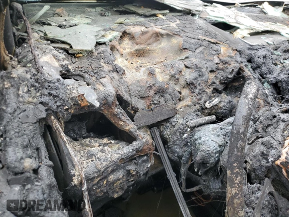 2022 Ford Edge SEL z VIN 2FMPK4J9XNBA68546, wystawiony jako Copart lot #57038265 z przebiegiem Nie podano mil oraz Nie do naprawy • Non repairable. Historia ofert i sprzedaży dostępna na DreamBid. Obrazek 9.