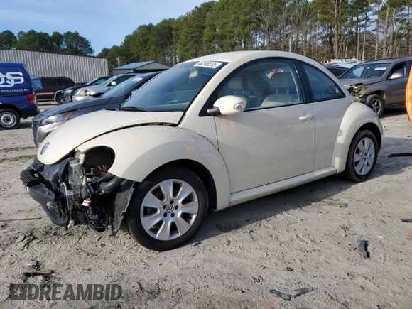 2008 Volkswagen New Beetle Coupe S with VIN 3VWPW31C38M501140, listed as a Copart auction lot 46246235 with 76,424 mi miles and Non Repairable. Bid and sale history available at carsss.com. Image 1.