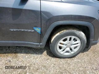 2021 Jeep Compass Sport z VIN 3C4NJCAB0MT508482, wystawiony jako Copart lot #53707625 z przebiegiem 39 626 mil mil oraz Szkoda całkowita • Salvage title. Historia ofert i sprzedaży dostępna na DreamBid. Obrazek 13.