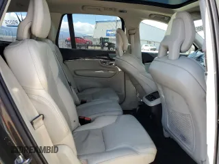 2018 Volvo XC90 Momentum with VIN YV4A22PK9J1334506, listed as a Copart auction lot 47961385 with 87,587 mi miles and Salvage Title. Bid and sale history available at carsss.com. Image 12.