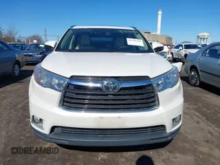 2015 Toyota Highlander Limited z VIN 5TDDKRFH0FS103616, wystawiony jako IAAI lot #41791228 z przebiegiem 132 288 mil mil oraz . Historia ofert i sprzedaży dostępna na DreamBid. Obrazek 13.