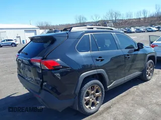 2023 Toyota RAV4 Hybrid XLE with VIN 2T3UWRFV6PW184454, listed as a IAAI auction lot 41903018 with 24,632 mi miles. Bid and sale history available at carsss.com. Image 4.