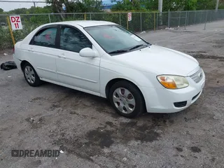 2007 Kia Spectra EX z VIN KNAFE121475430485, wystawiony jako IAAI lot #42423753 z przebiegiem 83 971 mil mil oraz . Historia ofert i sprzedaży dostępna na DreamBid. Obrazek 1.