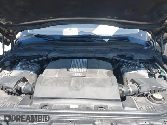 2015 Land Rover Range Rover HSE with VIN SALGS2VF7FA231099, listed as a IAAI auction lot 42103387 with 85,620 mi miles and . Bid and sale history available at DreamBid. Image 10.