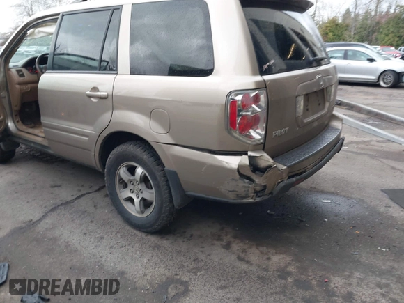 2006 Honda Pilot EX-L with VIN 2HKYF18516H528116, listed as a IAAI auction lot 41782324 with 245,280 mi miles and . Bid and sale history available at DreamBid. Image 6.