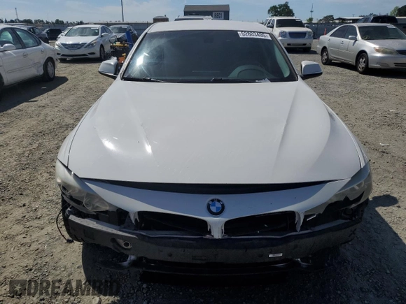 2015 BMW 3 Series 320i with VIN WBA3B1C52FK136581, listed as a Copart auction lot 52803405 with 138,495 mi miles and Salvage Title. Bid and sale history available at carsss.com. Image 5.