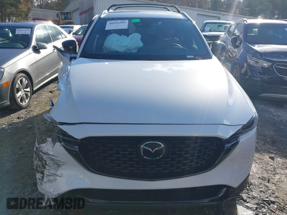 2024 Mazda CX-5 2.5 Carbon Turbo with VIN JM3KFBAY3R0529583, listed as a IAAI auction lot 40916105 with 5,037 mi miles. Bid and sale history available at carsss.com. Image 12.