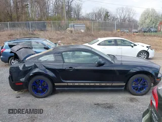 2006 Ford Mustang Standard with VIN 1ZVFT80N165264736, listed as a IAAI auction lot 41871329 with 144,304 mi miles and . Bid and sale history available at carsss.com. Image 13.