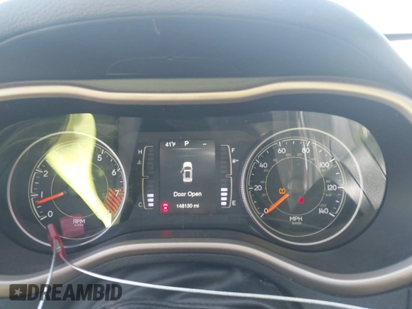 2015 Jeep Cherokee Latitude with VIN 1C4PJMCS8FW624375, listed as a IAAI auction lot 41848679 with 148,130 mi miles and . Bid and sale history available at DreamBid. Image 7.