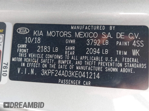 2019 Kia Forte LXS z VIN 3KPF24AD3KE041214, wystawiony jako IAAI lot #41893834 z przebiegiem 105 581 mil mil oraz . Historia ofert i sprzedaży dostępna na DreamBid. Obrazek 9.