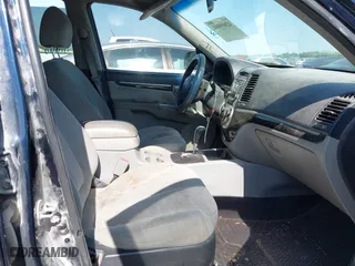 2009 Hyundai Santa Fe GLS with VIN 5NMSG13D39H241332, listed as a IAAI auction lot 42009902 with 192,929 mi miles. Bid and sale history available at carsss.com. Image 5.