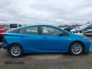 2017 Toyota Prius Plus z VIN JTDKARFP0H3016014, wystawiony jako IAAI lot #41797703 z przebiegiem 80 657 mil mil oraz . Historia ofert i sprzedaży dostępna na DreamBid. Obrazek 14.