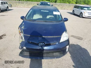 2014 Toyota Prius Four with VIN JTDKN3DU7E0385069, listed as a IAAI auction lot 41736927 with 211,539 mi miles. Bid and sale history available at carsss.com. Image 12.