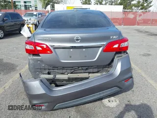 2017 Nissan Sentra S z VIN 3N1AB7AP7HY251816, wystawiony jako IAAI lot #41798600 z przebiegiem 82 455 mil mil oraz . Historia ofert i sprzedaży dostępna na DreamBid. Obrazek 6.