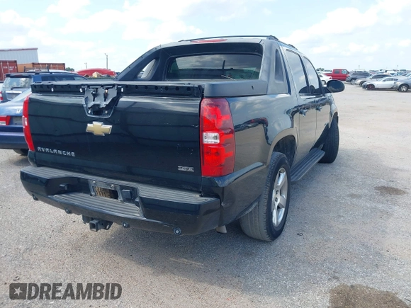 2011 Chevrolet Avalanche LS with VIN 3GNMCEE06BG288756, listed as a IAAI auction lot 42094856 with 229,826 mi miles and . Bid and sale history available at DreamBid. Image 4.