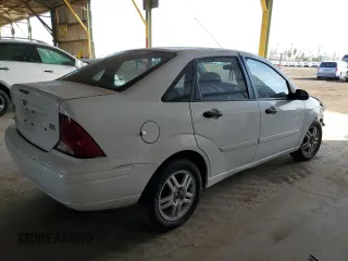 2004 Ford Focus ZTS with VIN 1FAFP38Z44W160028, listed as a Copart auction lot 45978865 with 177,272 mi miles and Salvage Title. Bid and sale history available at carsss.com. Image 3.