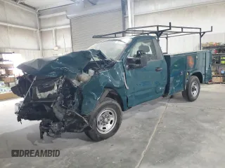 2022 Ford F-250 XL z VIN 1FDBF2A6XNEC00332, wystawiony jako Copart lot #76291054 z przebiegiem 69 561 mil mil oraz Szkoda całkowita • Salvage title. Historia ofert i sprzedaży dostępna na DreamBid. Obrazek 1.