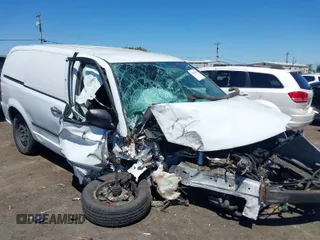 2015 Ram Cargo Van Tradesman with VIN 2C4JRGAG6FR681701, listed as a IAAI auction lot 39391645 with 141,791 mi miles. Bid and sale history available at carsss.com. Image 1.