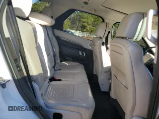 2017 Land Rover Discovery HSE Luxury with VIN SALRHBBV5HA030405, listed as a Copart auction lot 83741044 with 111,903 mi miles and Salvage Title. Bid and sale history available at DreamBid. Image 11.