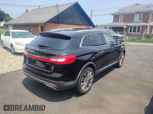 2016 Lincoln MKX Reserve z VIN 2LMTJ8LRXGBL60419, wystawiony jako Copart lot #59729465 z przebiegiem 128 657 mil mil oraz Czysty tytuł • Clean title. Historia ofert i sprzedaży dostępna na DreamBid. Obrazek 4.