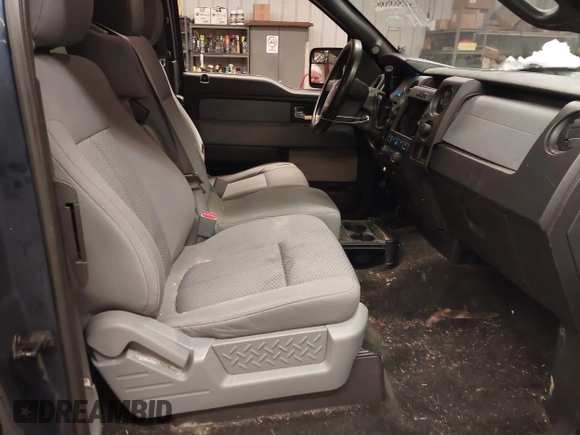 2014 Ford F-150 XL with VIN 1FTEX1EM7EKF80930, listed as a IAAI auction lot 41568686 with 204,199 mi miles and . Bid and sale history available at carsss.com. Image 5.